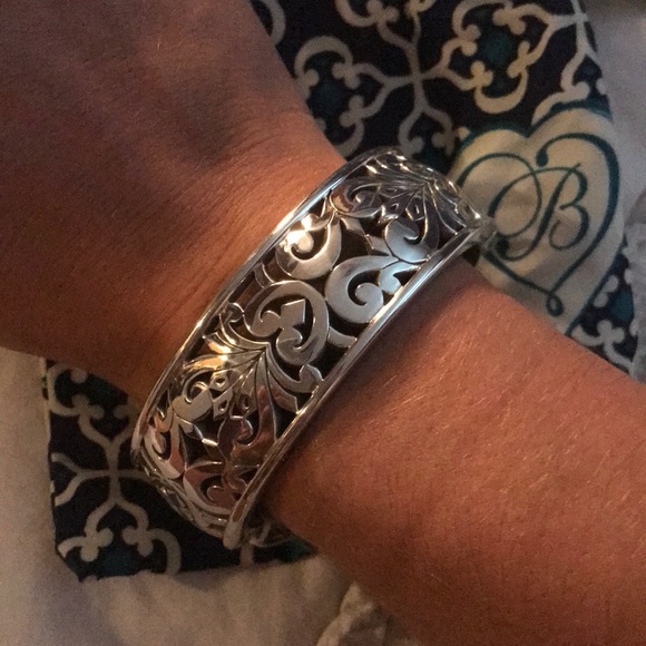 Brighton bangle - Picture 3 of 3